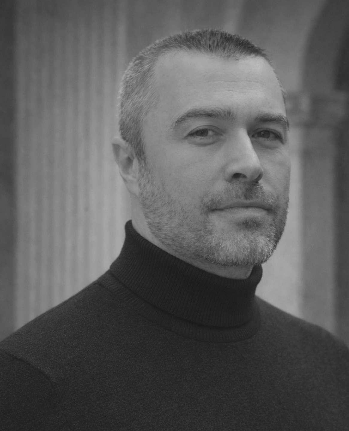 Doç. Dr. Gencay Çubuk 